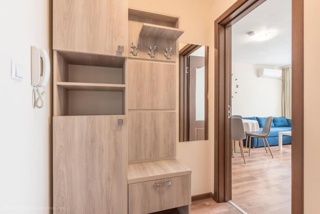 Bright Place Next To Grand Mall Βάρνα Εξωτερικό φωτογραφία